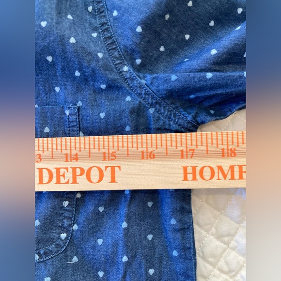 LOFT Softened Button Down Shirt Size L EUC - Picture 7 of 11